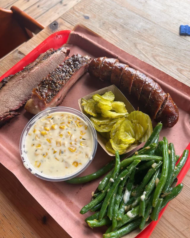 Round up of my fave bbq we did in our Texas roadtrip 🇺🇸📍
1 - 4. Terry’s black bbq / favourite part was the spicy jalapeños sausage & the side of green beans 
@terryblacks_bbq 

5 - 7 @saltlickbbq is n*1 in my 🤍 / best tender brisket ever , side to die for & perfect pecan pie 🥧 

8 - 12 @interstellarbbq love the choice of meats that was a bit different then the classic bbq (peach glazed pork belly , pulled lamb, chimichurri beef ribs) everything was soooo tender 

Do you have a favourite #barbecue spot yourself ? Let me know in the comments 👇🏼

#texasbbq #americanroadtrip #americanfood #usa #merica #missingit #travellingforfood